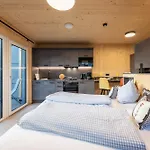 Tinyhome Singer - Inclusive Private Sauna 公寓 *