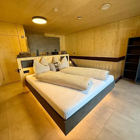 Tinyhome Singer - Inclusive Private Sauna Apartment *